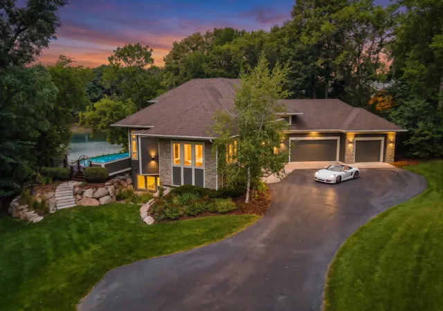 Photo 1 of Single family home for sale at 15 Queensland Ln N, Minneapolis, MN 55447 | MLS# 7109797 | Listing updated on 2026-09-12
