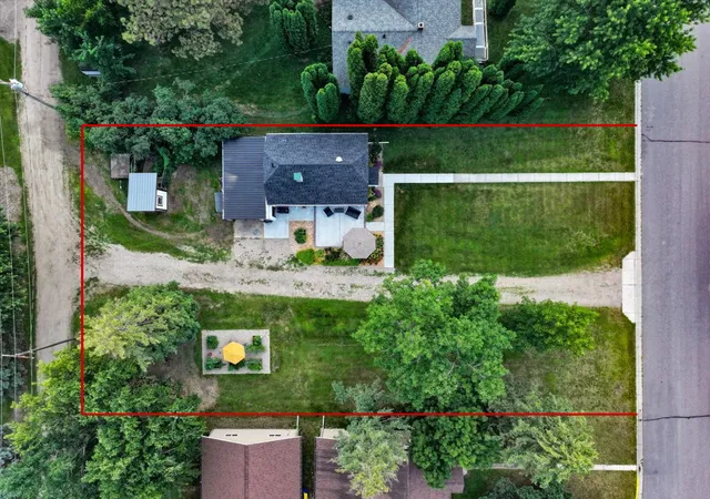 37th image of 416 W Soo St, Parkers Prairie, MN 56361 | MLS# 7109808