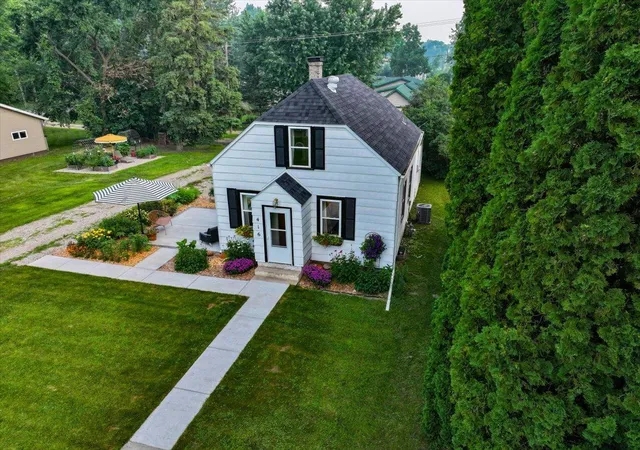 3rd image of 416 W Soo St, Parkers Prairie, MN 56361 | MLS# 7109808