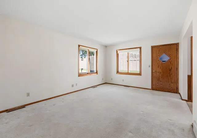 Photo 3 of Sale Pending at 229 8th Avenue Se, Osseo, MN 55369 | MLS# 7109815 | Listing updated on 2026-09-04