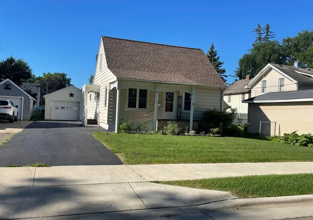 1st image of 415 10th Ave Sw, Austin, MN 55912 | MLS# 7109838