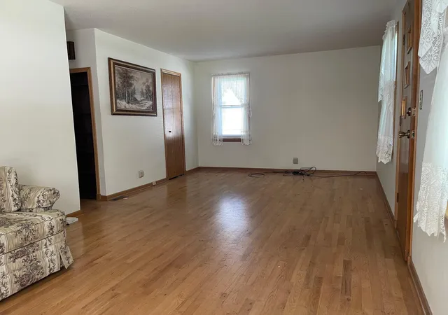 3rd image of 415 10Th Ave Sw, Austin, MN 55912 | MLS# 7109838
