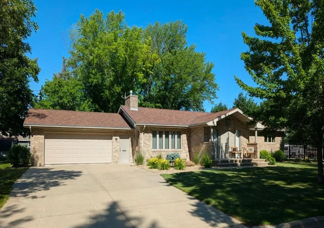 Photo 4 of Single family home for sale at 611 N 12th Street, Montevideo, MN 56265 | MLS# 7109846 | Listing updated on 2026-09-12