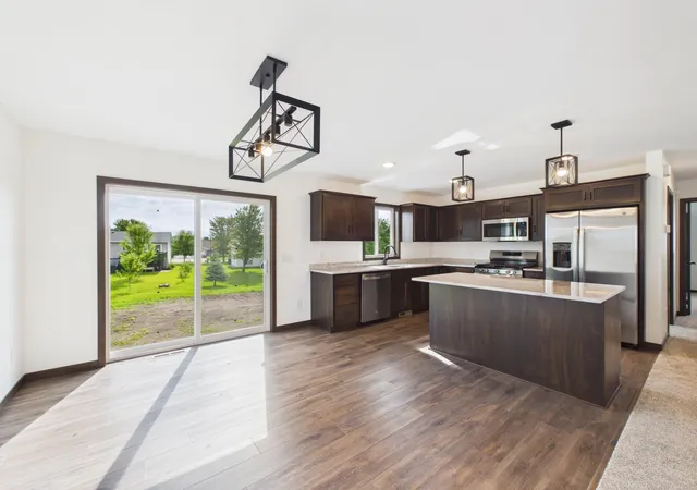 Photo 3 of Sale Pending at 1180 Deerberry Cir, Albany, MN 56307 | MLS# 7109860 | Listing updated on 2026-09-08
