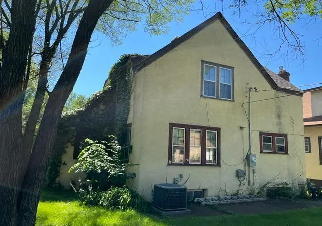 Photo 1 of Single family home for sale at 504 Riverside Dr Se, Saint Cloud, MN 56304 | MLS# 7109861 | Listing updated on 2026-08-05
