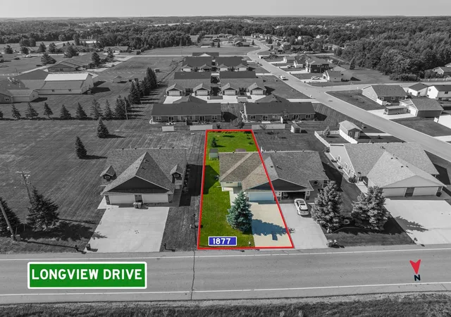 2nd image of 1877 Longview Dr, Detroit Lakes, MN 56501 | MLS# 7109882