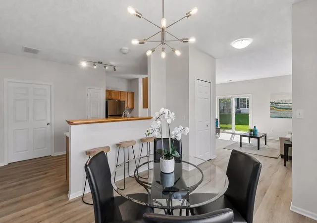 1st image of 1336 Yorkshire Ln, Shakopee, MN 55379 | MLS# 7109891