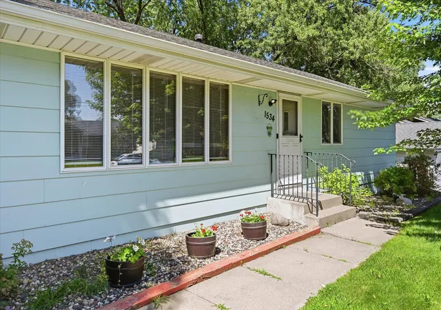 Photo 3 of Sale Pending at 1534 17th Street NW, Saint Paul, MN 55112 | MLS# 7109894 | Listing updated on 2026-08-24