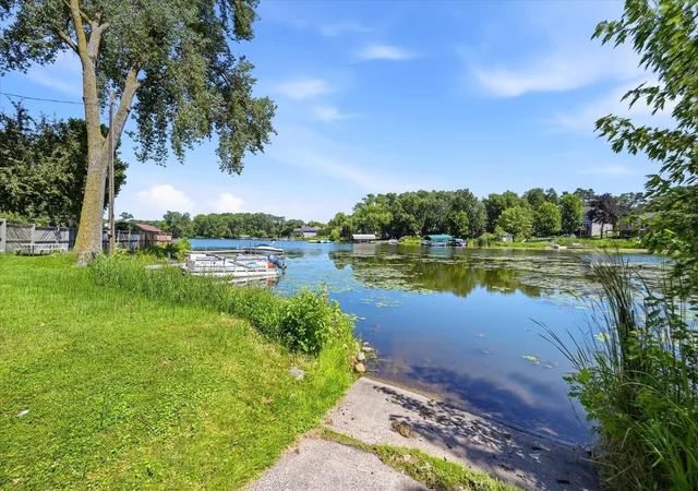 Photo 52 of Sale Pending at 1534 17th Street Nw, Saint Paul, MN 55112 | MLS# 7109894 | Listing updated on 2026-08-24