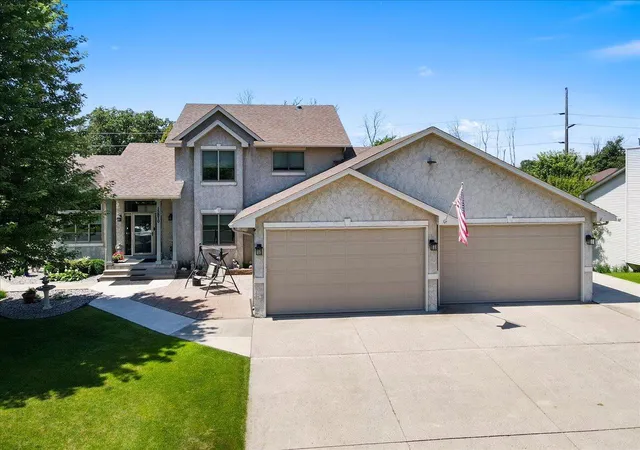 2nd image of 15870 Fenway Ave N, Hugo, MN 55038 | MLS# 7109923