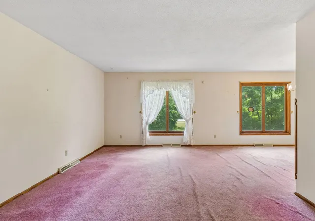 4th image of 18160 Saint Croix Trl N, Marine On Saint Croix, MN 55047 | MLS# 7109934