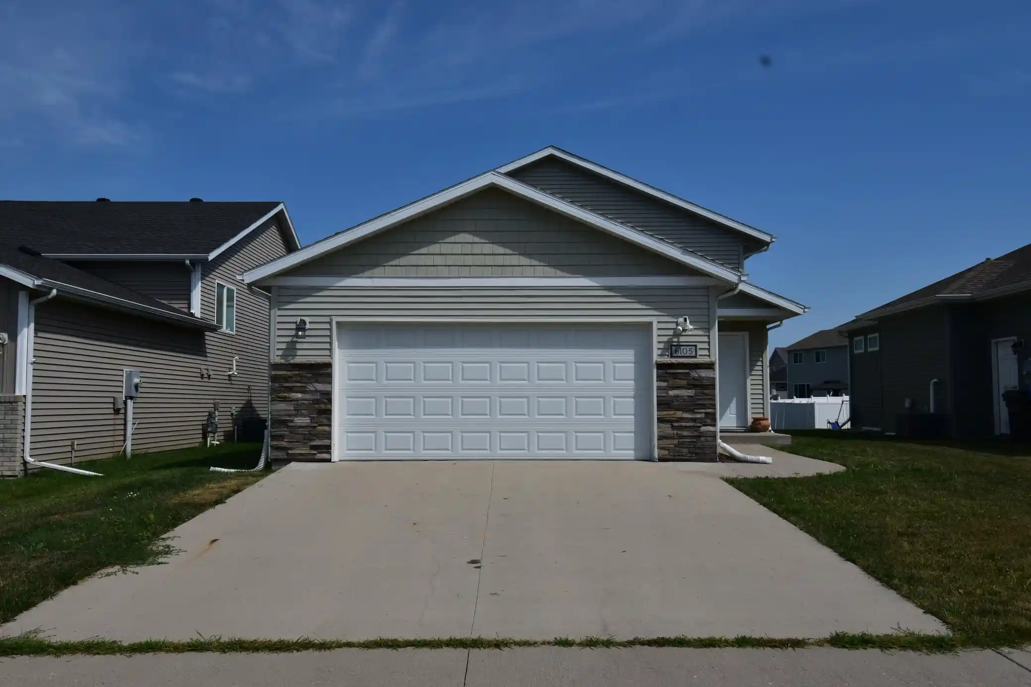 Photo 2 of Single family home for sale at 6105 61 Avenue S, Fargo, ND 58104 | MLS# 7109948 | Listing updated on 2026-10-23