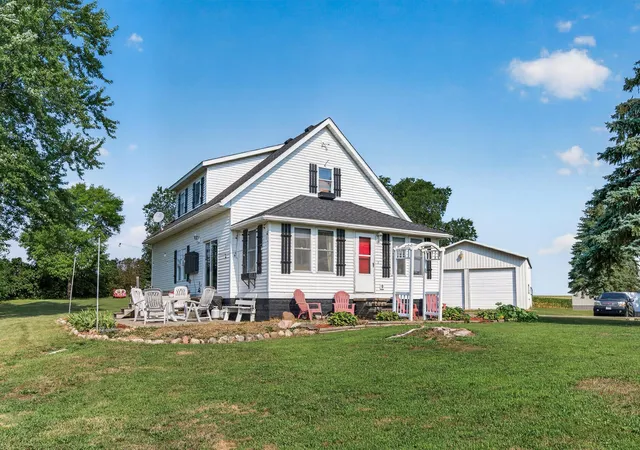 2nd image of 9711 Ireland Ave Nw, Annandale, MN 55302 | MLS# 7109952