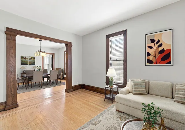 Listing Photo 4 - Condo for sale in building located at 2729 Colfax Ave S, Minneapolis, MN 55408