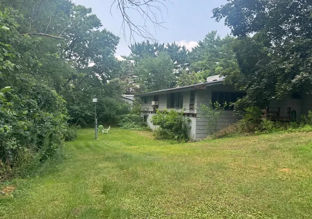 Photo 2 of Single family home for sale at 9149 Meadowview Rd, Minneapolis, MN 55425 | MLS# 7109964 | Listing updated on 2026-09-05