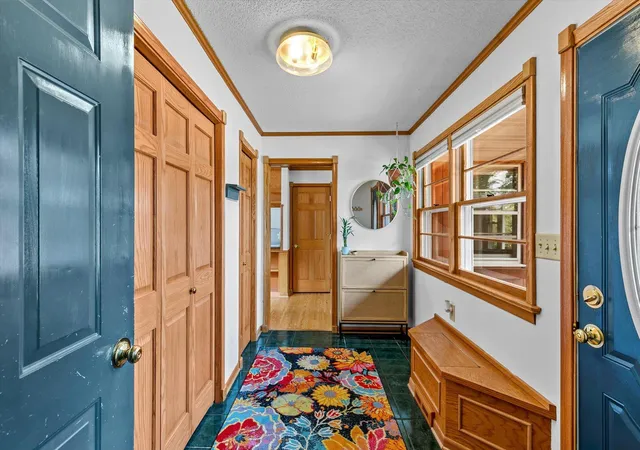 2nd image of 1166 Main St, Circle Pines, MN 55014 | MLS# 7110014