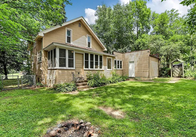 Photo 1 of Single family home for sale at 101 4th Avenue S, Sauk Rapids, MN 56379 | MLS# 7110017 | Listing updated on 2026-08-22