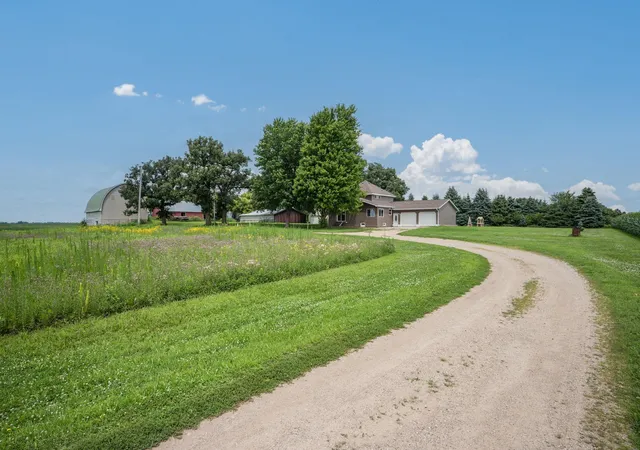 Photo 1 of Single family home for sale at 205 232nd Avenue, Fairmont, MN 56031 | MLS# 7110028 | Listing updated on 2026-08-24