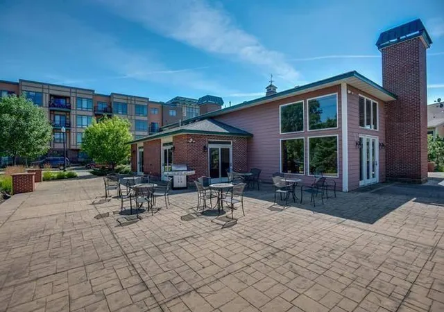 27th image of 1070 Grandview Ct Ne #415, Minneapolis, MN 55421 | MLS# 7110125