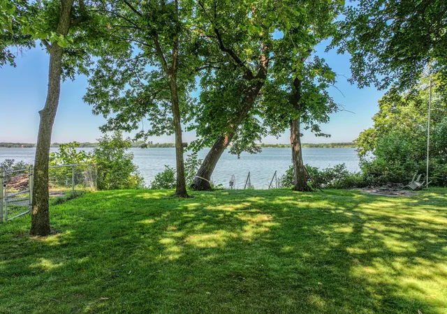 Photo 3 of Single family home for sale at 31269 Evenhurst Rd, Ashby, MN 56309 | MLS# 7110132 | Listing updated on 2026-07-23