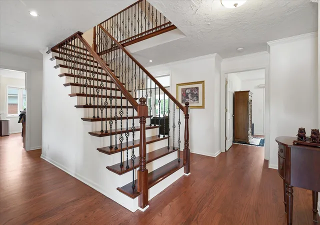 4th image of 16015 46Th Ave N, Minneapolis, MN 55446 | MLS# 7110155