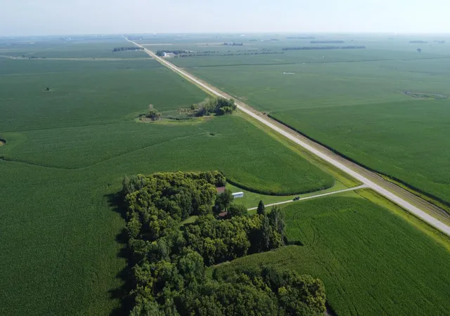 24th image of 30683 St Hwy 7, Beardsley, MN 56225 | MLS# 7110165