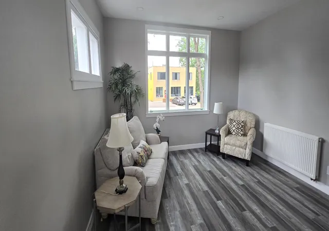 Photo 3 of Single family home for sale at 12 Oakley Ave, Saint Paul, MN 55104 | MLS# 7110203 | Listing updated on 2026-10-29