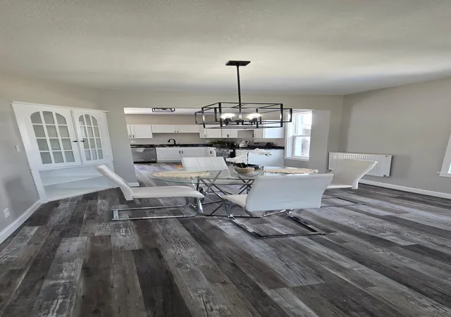 Photo 4 of Single family home for sale at 12 Oakley Ave, Saint Paul, MN 55104 | MLS# 7110203 | Listing updated on 2026-10-29