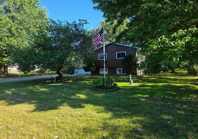 1st image of 530 156th Ln Nw, Andover, MN 55304 | MLS# 7110221