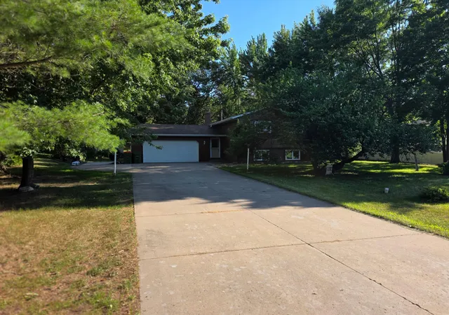 2nd image of 530 156th Ln Nw, Andover, MN 55304 | MLS# 7110221