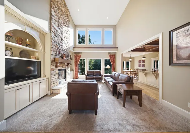 3rd image of 905 Highlander Trl, Hudson, WI 54016 | MLS# 7110226