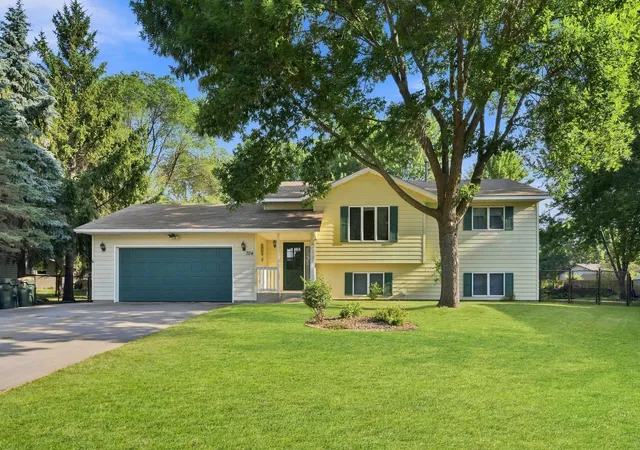 3rd image of 704 3Rd Ave N, Sartell, MN 56377 | MLS# 7110227