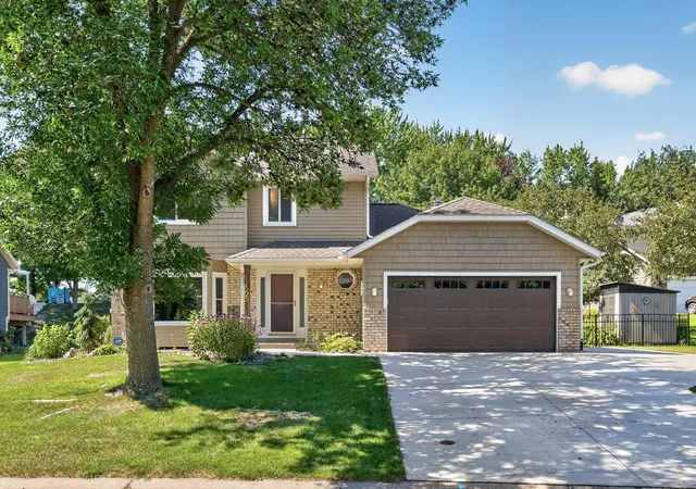 Photo 1 of Single family home for sale at 11005 45th Avenue N, Minneapolis, MN 55442 | MLS# 7110237 | Listing updated on 2026-08-30