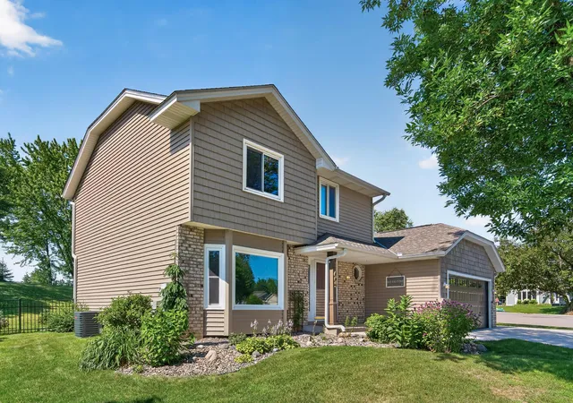 Photo 3 of Single family home for sale at 11005 45th Avenue N, Minneapolis, MN 55442 | MLS# 7110237 | Listing updated on 2026-08-30