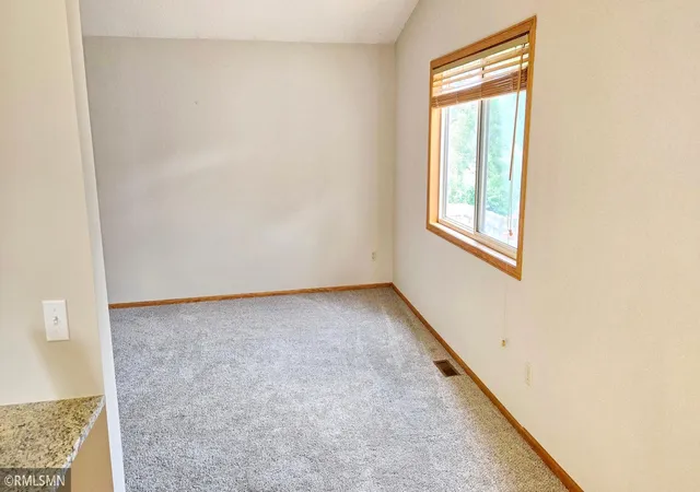 Photo 3 of Single family home for sale at 8001 Jeffery Ave S, Cottage Grove, MN 55016 | MLS# 7110267 | Listing updated on 2026-09-30