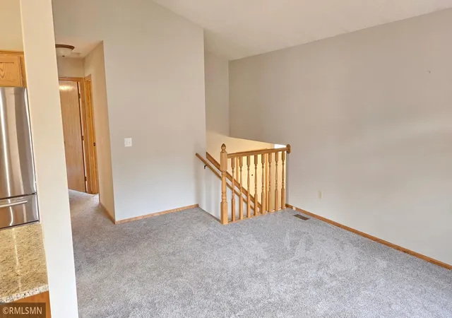 Photo 4 of Single family home for sale at 8001 Jeffery Ave S, Cottage Grove, MN 55016 | MLS# 7110267 | Listing updated on 2026-09-30