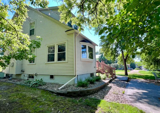 4th image of 521 Lakeshore Dr, Ortonville, MN 56278 | MLS# 7110270