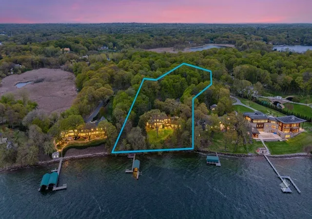 2nd image of 2730 Gale Rd, Wayzata, MN 55391 | MLS# 7110272