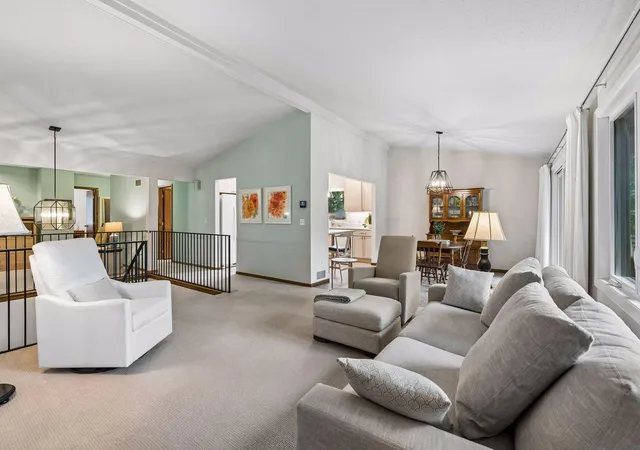 Photo 3 of Single family home for sale at 6941 Edenvale Blvd, Eden Prairie, MN 55346 | MLS# 7110289 | Listing updated on 2026-09-18