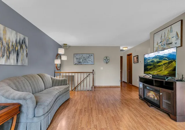 2nd image of 1735 Hazelwood Cir, Saint Cloud, MN 56303 | MLS# 7110314