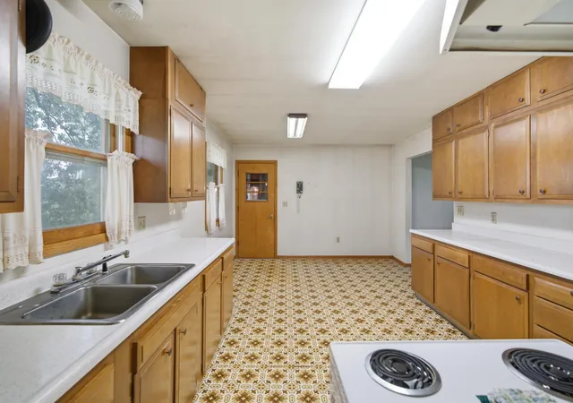 Photo 3 of Single family home for sale at 14771 295th Avenue, Waseca, MN 56093 | MLS# 7110340 | Listing updated on 2026-09-02