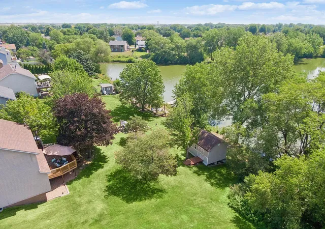 Photo 2 of Single family home for sale at 7370 158th Street W, Saint Paul, MN 55124 | MLS# 7110370 | Listing updated on 2026-08-03