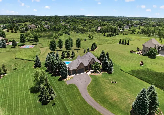 1st image of 19295 Oak Grove Ave, Prior Lake, MN 55372 | MLS# 7110371