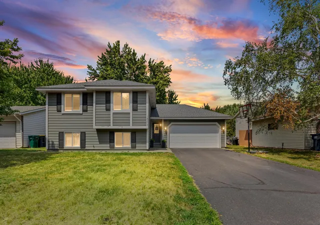1st image of 18270 Emerald Trl, Farmington, MN 55024 | MLS# 7110385