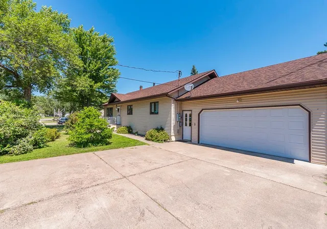 3rd image of 102 Edward St S, Pierz, MN 56364 | MLS# 7110440