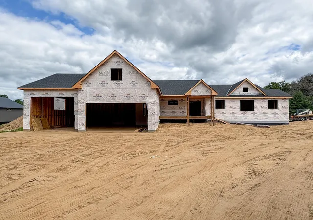 2nd image of 14250 277th Ave Nw, Zimmerman, MN 55398 | MLS# 7110474