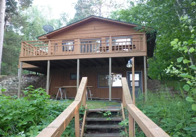 1st image of 40 Dodder Ln Sw, Pequot Lakes, MN 56472 | MLS# 7110558