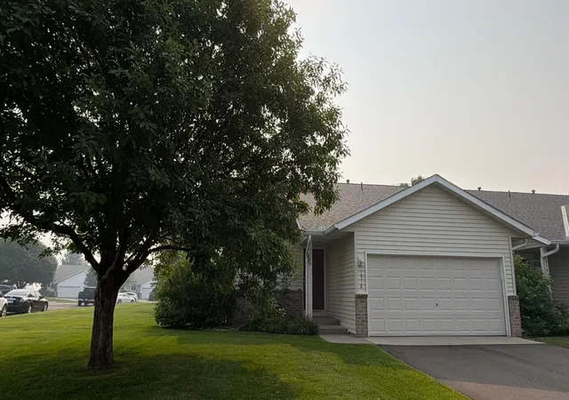 2nd image of 1516 Dublin Ct, Shakopee, MN 55379 | MLS# 7110559