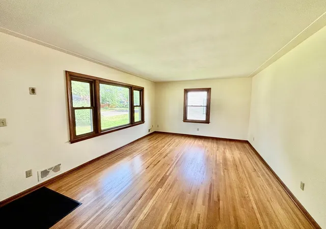 Photo 3 of Sale Pending at 7125 1st Avenue S, Richfield, MN 55423 | MLS# 7110571 | Listing updated on 2026-09-16