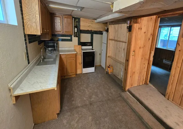 2nd image of 905 College St N, Fargo, ND 58102 | MLS# 7110576